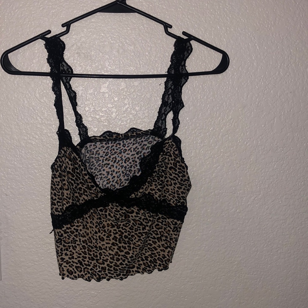 Leopard print, black Lacey straps tank/crop top.